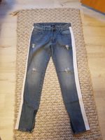 Peso-Jeans mit Löchern Large, Seitenstreifen, Reißverschlus Obervieland - Arsten Vorschau