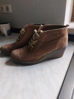 Schuhe mit Keilabsatz Gr .41 Kr. Altötting - Burgkirchen Vorschau