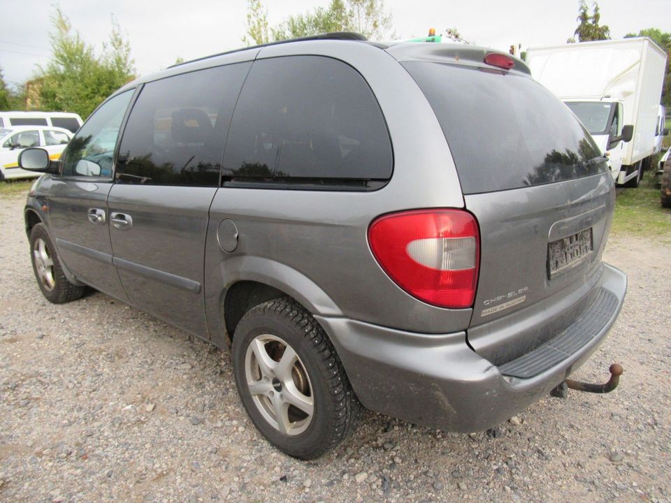 Chrysler Voyager 2.5L SE CRD =Österreichische Papiere= in Eisfeld