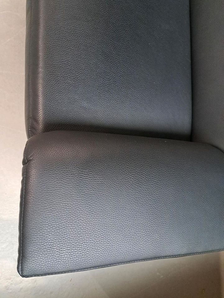 Sofa Couch Garnitur 2- Sitzer Polstermöbel Möbel in Sendenhorst
