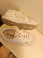 Sneaker weiß Nordrhein-Westfalen - Siegen Vorschau
