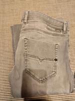 Diesel Jeans neuwertig + T-Shirt +Fleecejacke Feldmoching-Hasenbergl - Feldmoching Vorschau