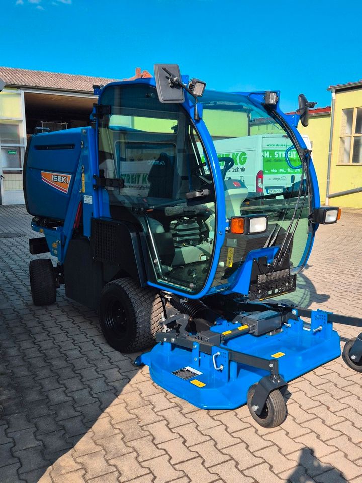 Iseki SF 450 Großflächenmäher in Straubing