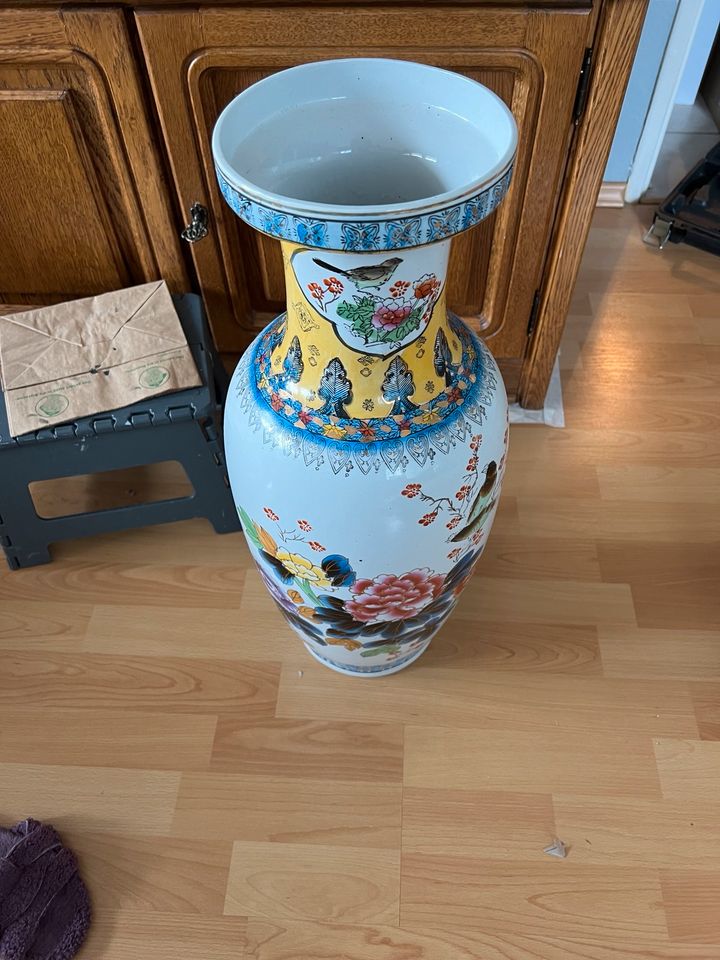 Chinesische Vase in Frankfurt am Main