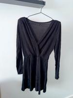 ONLY Cocktailkleid Gr. M schwarz mit Glitzereffekt Saarland - Schwalbach Vorschau