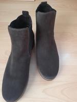 Stiefeletten aus Wildleder, neuwertig! Hessen - Oberursel (Taunus) Vorschau