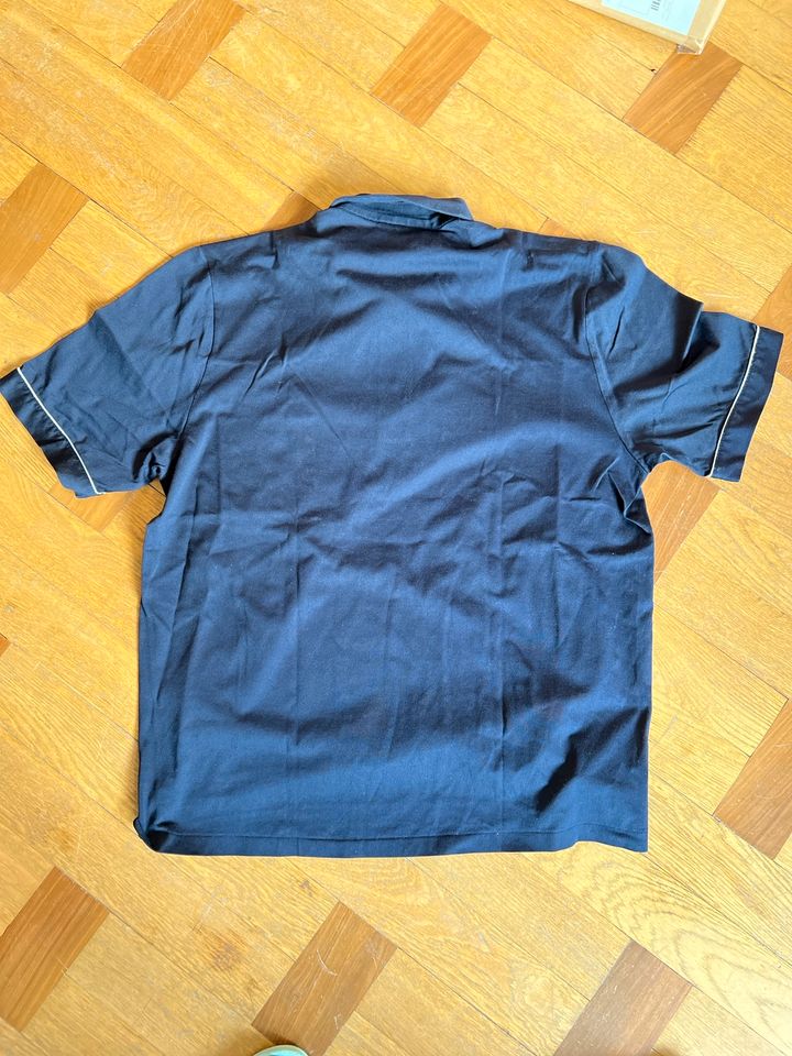Dunkelblaues weißes vintage T- Shirt kurzärmliges Hemd Lacoste in Düsseldorf