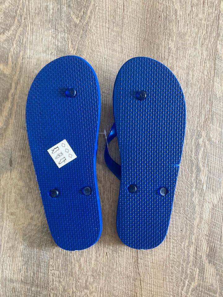 Neu & unbenutzt: Flip Flops, Sandalen, Zehentrenner in Handewitt