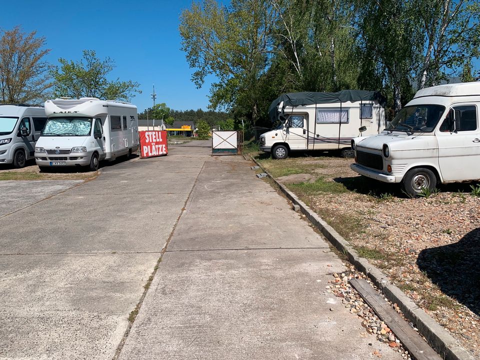 2 STELLPLÄTZE FREi 15€ WOHNMOBiL CARAVAN BOOTE KFZ PKW in Berlin