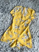 Jumpsuit Gelb Tally Weijl Gr. S/Xs Einteiler kurze Hose tshirt Bayern - Stegaurach Vorschau