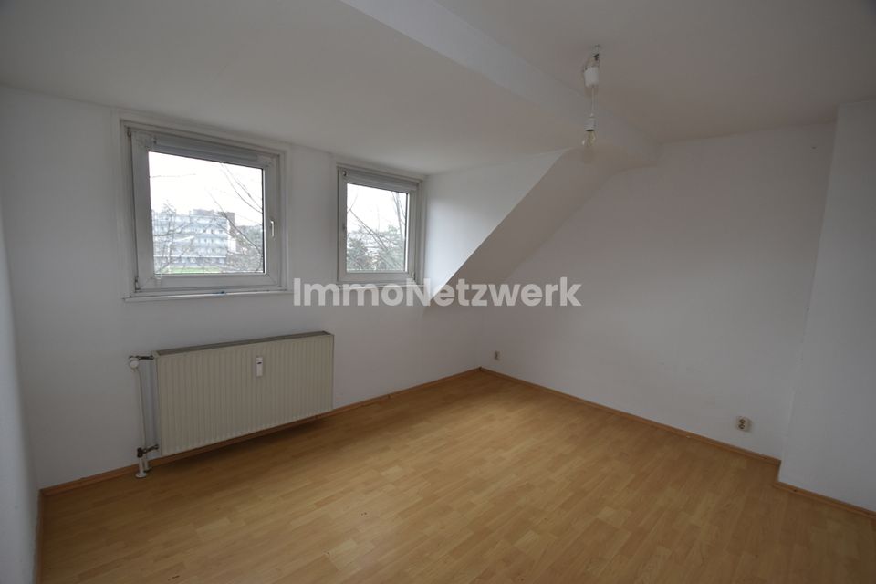 ***solides Anlageobjekt in zentraler Stadtlage von Düren 11 Einheiten & über 5,5 % Rendite***NEU in Düren