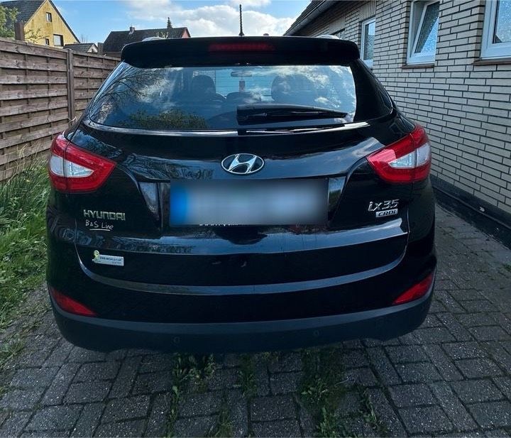 Hyundai Tucson IX35, 1.7 CRDi, Zulassung 2015, Diesel/6,7 Liter in Cuxhaven