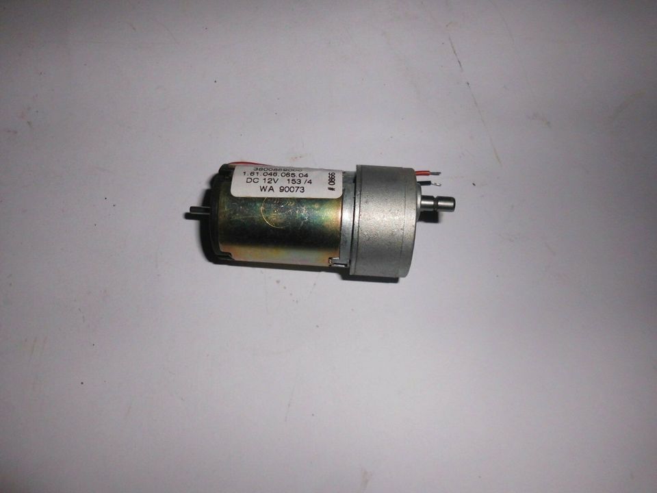 Bühler Getriebemotor 1:9 ca 1500 U/min. 12V in Visselhövede