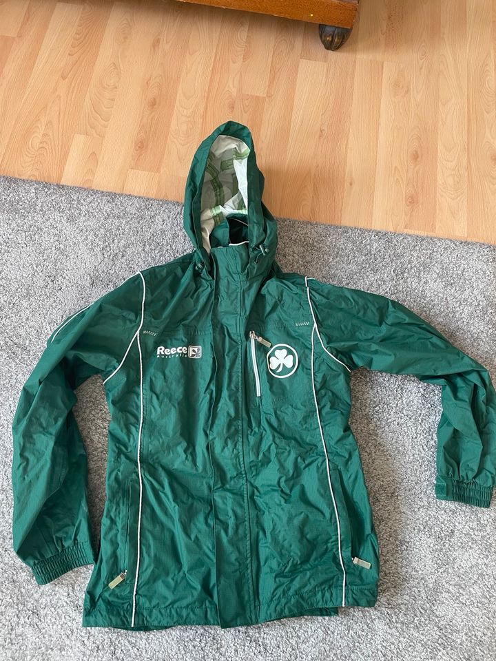 Regenjacke Greuther Fürth in Fürth