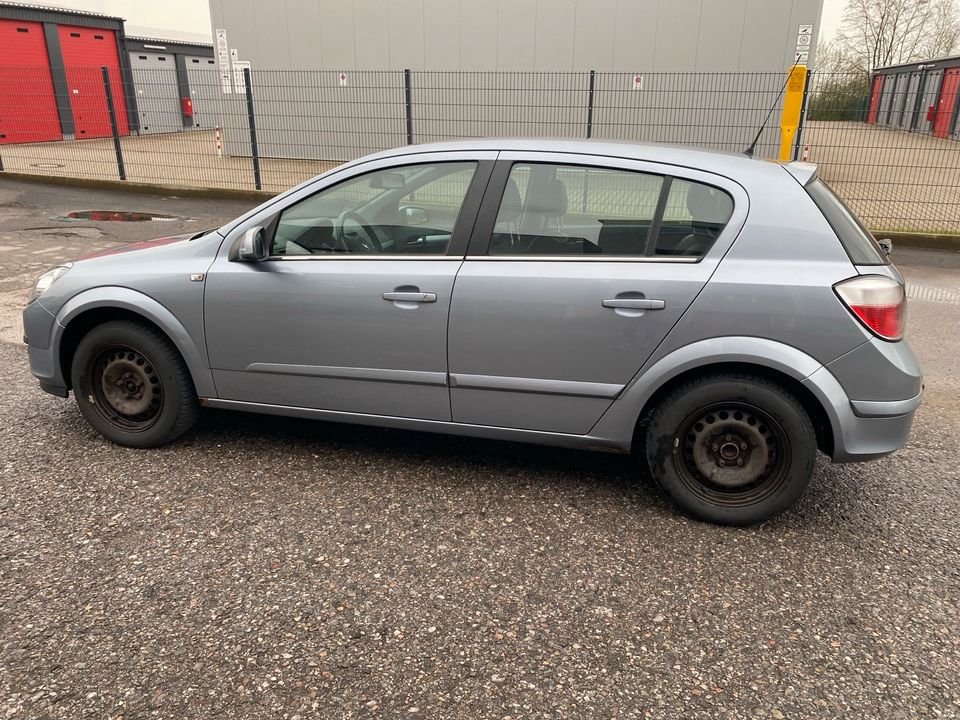 Opel Astra Sport in Wuppertal