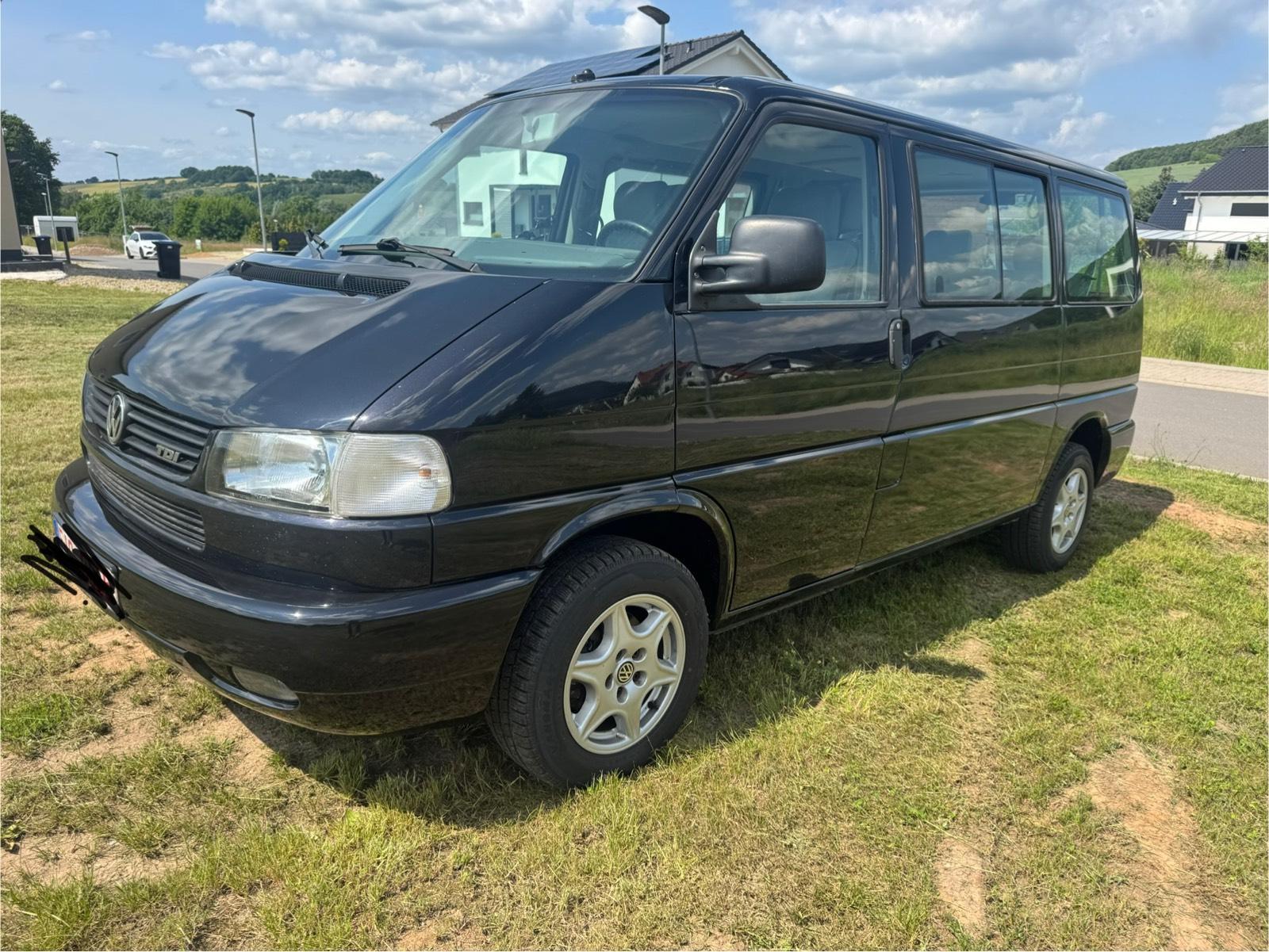 Abbildung des Autos VW T4 Multivan 2.5 TDI