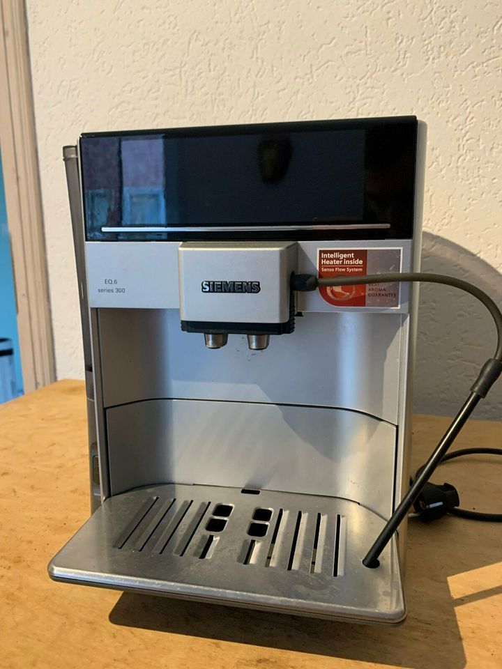 Siemens EQ Serie Kaffeevollautomat Fachgerechte Reparatur/Wartung in  Rheinland-Pfalz - Freisbach | Kaffeemaschine & Espressomaschine gebraucht  kaufen | eBay Kleinanzeigen ist jetzt Kleinanzeigen