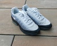 Nike Air Max Invigor Gr.40 schwarz weiß Sneaker Turnschuhe Baden-Württemberg - Vöhringen Vorschau