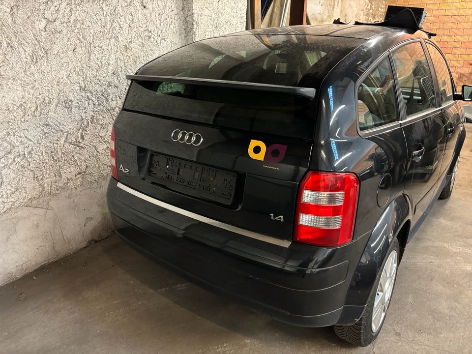 Audi A2 Türen und Heckklappe Ebony Schwarz in Essen