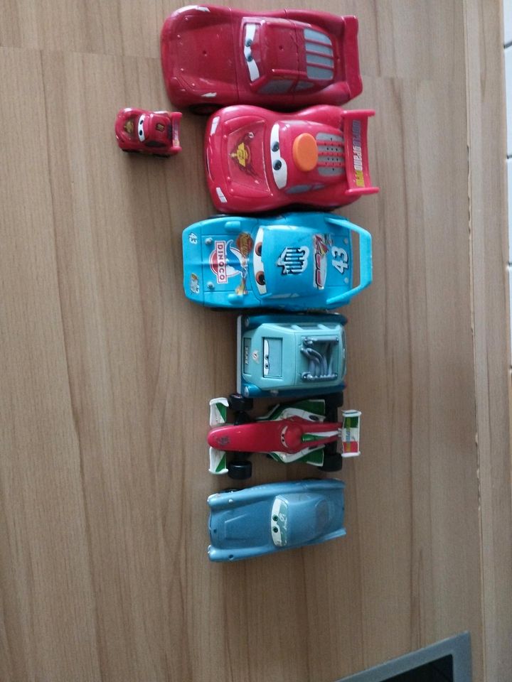 Cars 7 Kinder Spielzeugautos in Schönaich