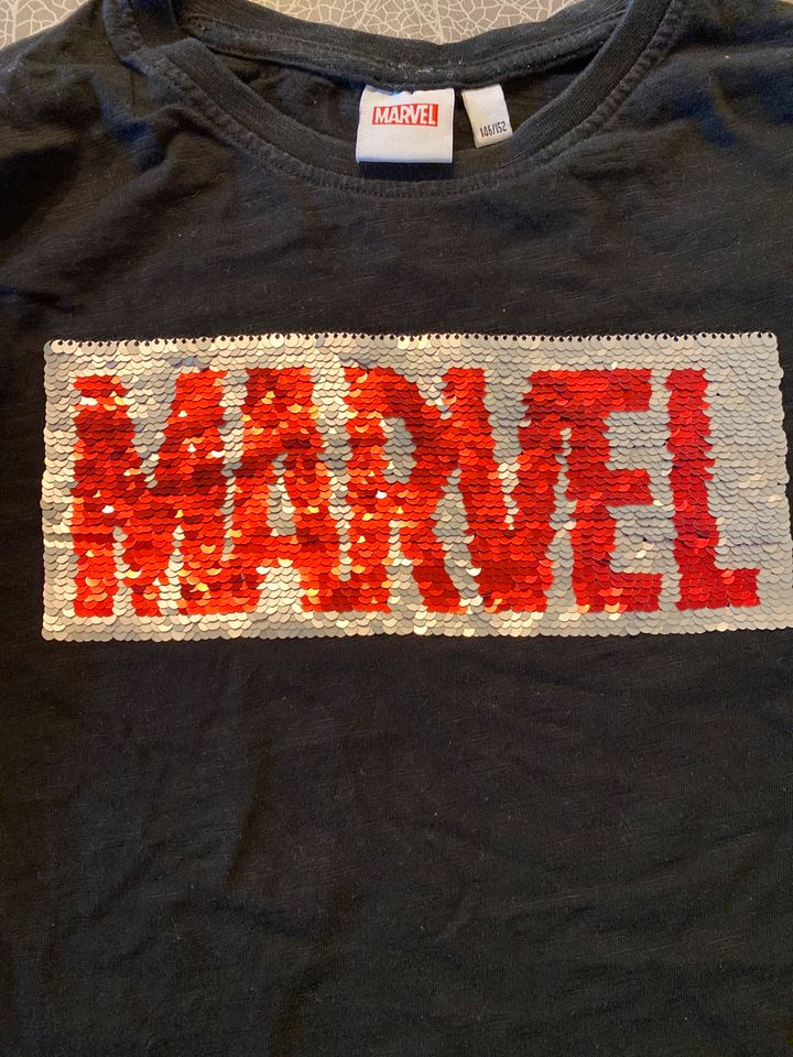 Marvel Shirt Wechselpailletten 146 / 152 in Eschweiler