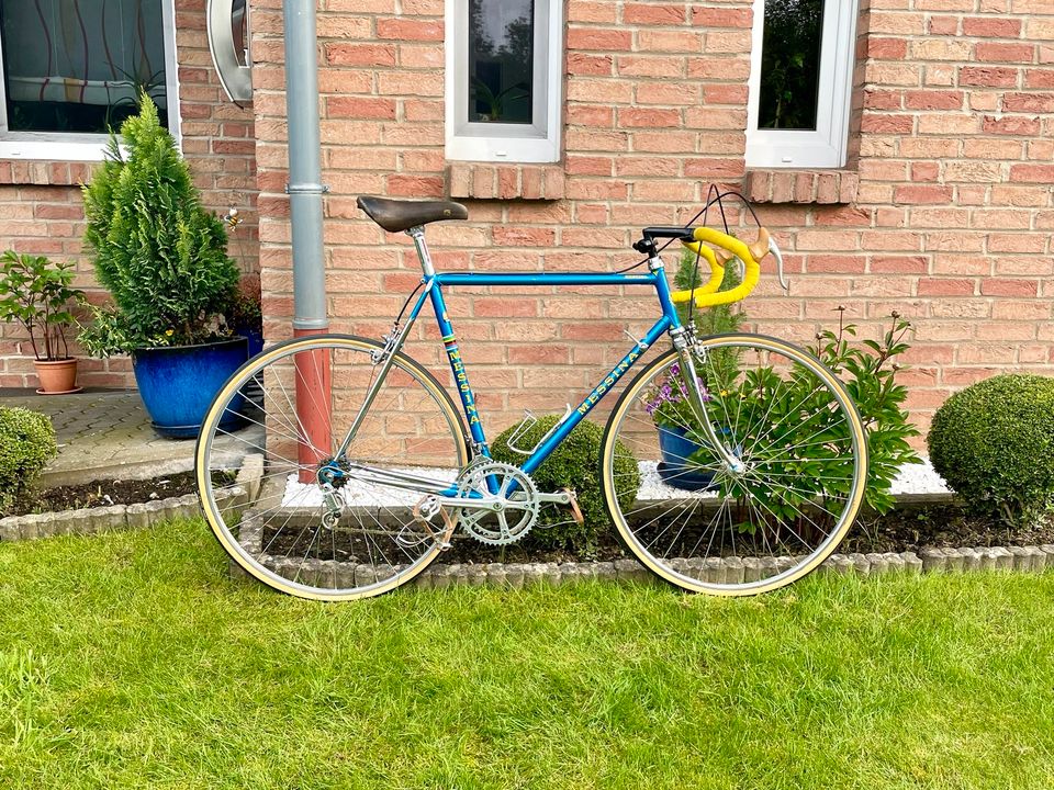 Seltenes Vintage Rennrad Messina 58cm Retro Stahl in Düsseldorf