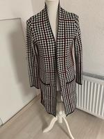 S.oliver black Label Strickjacke lang kariert rot weiß schwarz 36 Baden-Württemberg - Spaichingen Vorschau