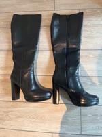 Plateau Stiefel schwarz Gr. 40 Highheels Nappa Leder Nordrhein-Westfalen - Gescher Vorschau