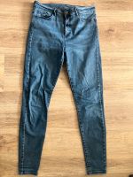 Blaue Jeans von Vero Moda in Größe M/32 Niedersachsen - Hepstedt Vorschau