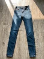 Jeans; Esprit; Gr. 25/32 Nordrhein-Westfalen - Ratingen Vorschau