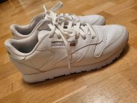 Reebok Sneakers Turnschuhe Gr. 40 weiß Ludwigsvorstadt-Isarvorstadt - Isarvorstadt Vorschau