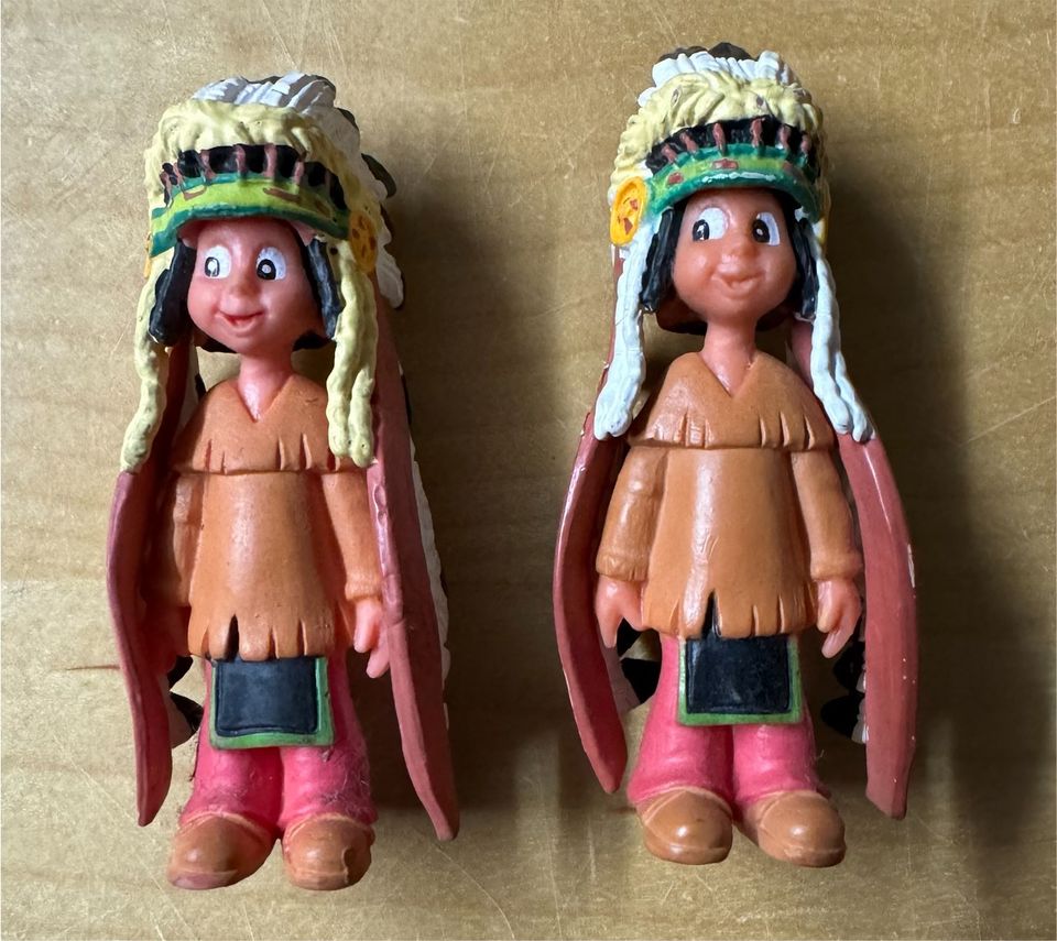 2x Yakari Bullyland Figuren Yakar Federschmuck o einzeln für 6€ in Potsdam