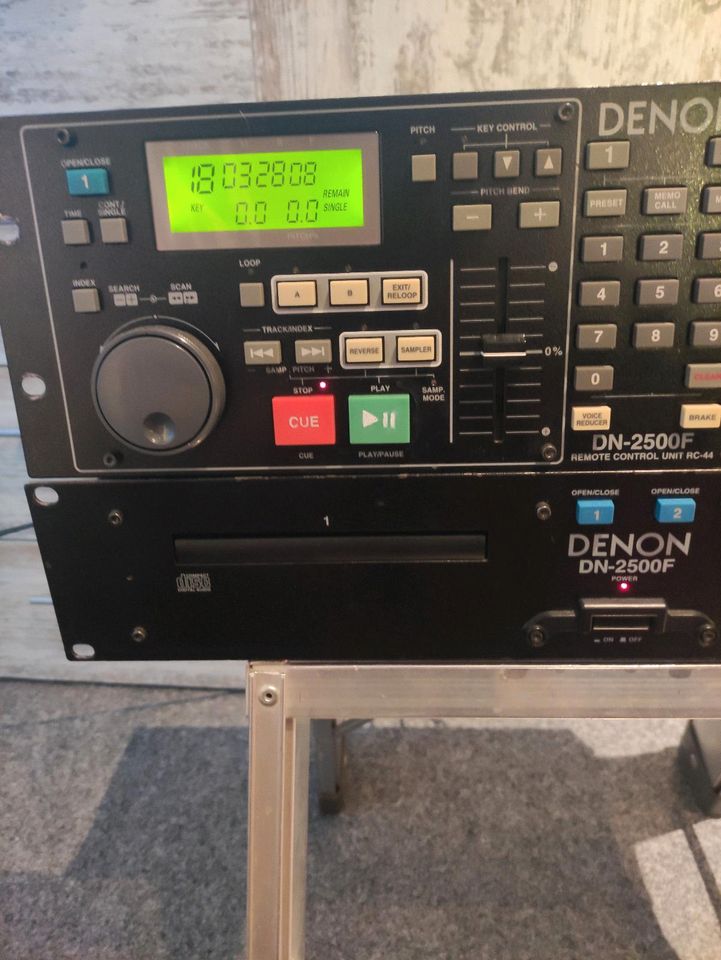 Denon Doppel CD Player 2500F in Meerane