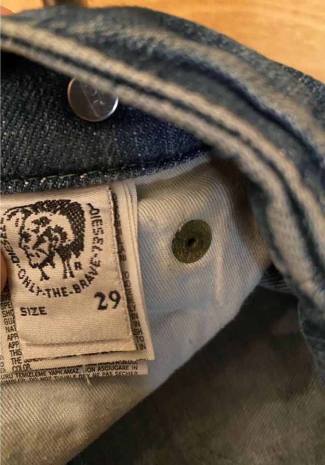 Diesel Jeans Gr 29 / M in Freiburg im Breisgau