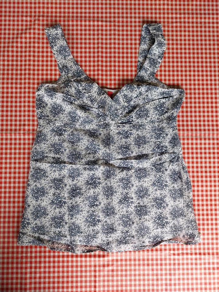 Top khujo Esprit only Review Spitze Perlen Blumen Gr. M/L in Weilheim an der Teck