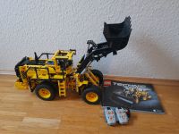 LEGO TECHNIC VOLVO L350F Radlader Ferngesteuert 42030 Düsseldorf - Heerdt Vorschau