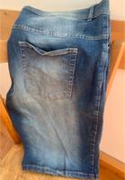 Kurze Jeans Gr 52, Neu und ungetragen, 98% BW Bayern - Gerbrunn Vorschau