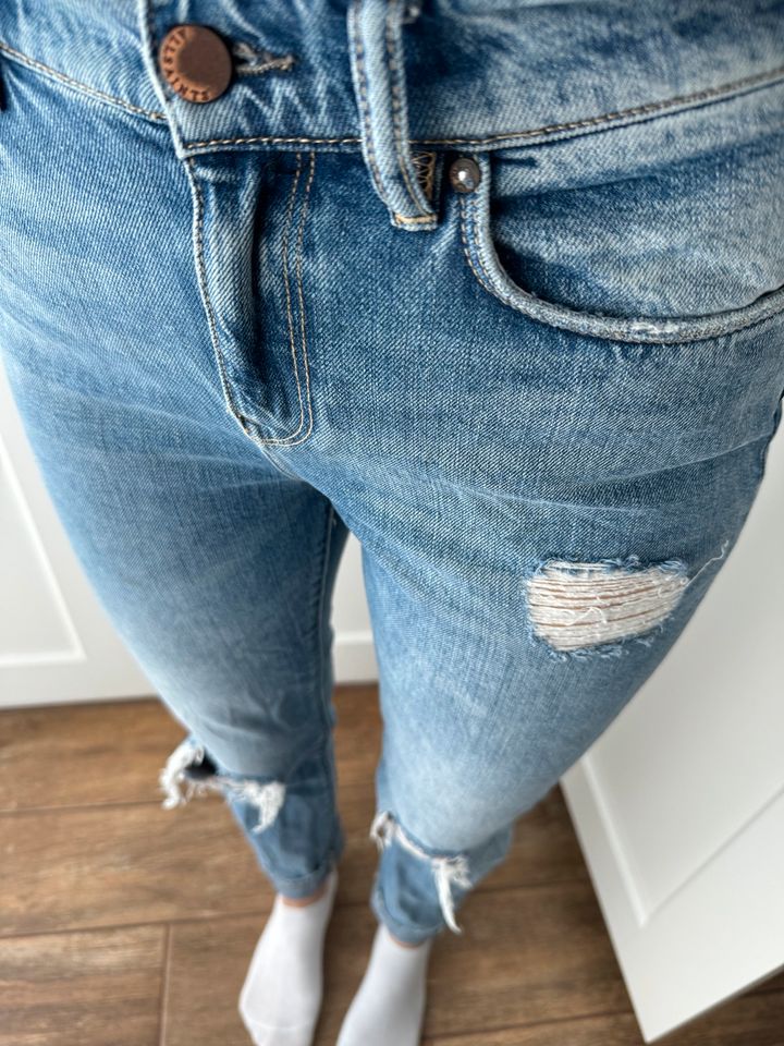 Allsaints Jeans Amy Gr. 26 in Köln