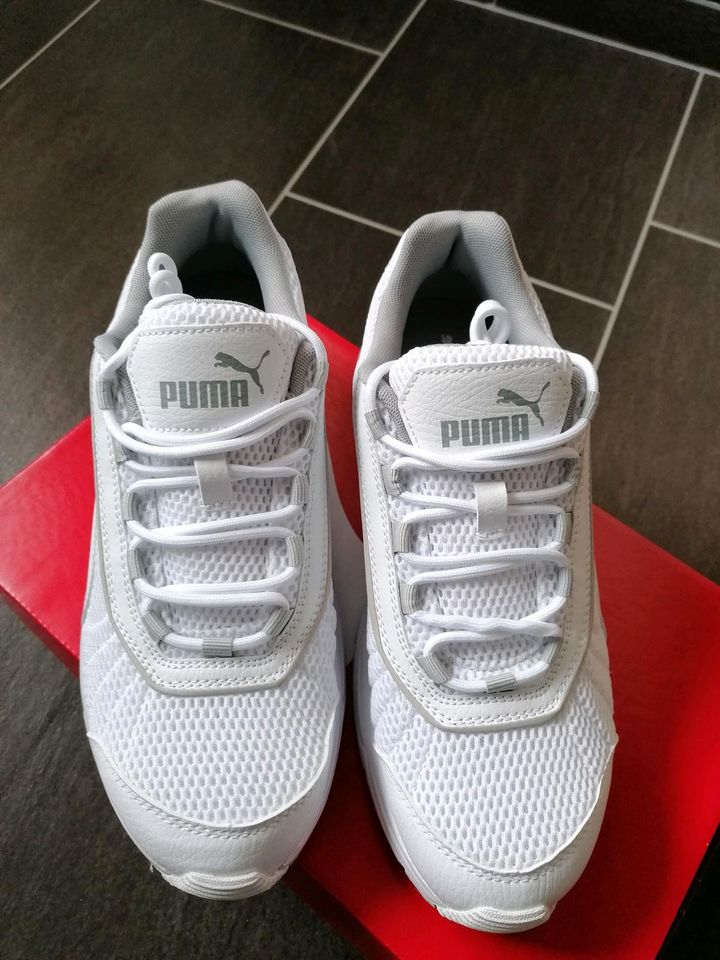 Puma Schuhe - NEU-   White - High Rise Original Größe 41 in Cloppenburg