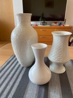 Große und kleine weiße Vasen. Verkauf eilt Berlin - Hellersdorf Vorschau