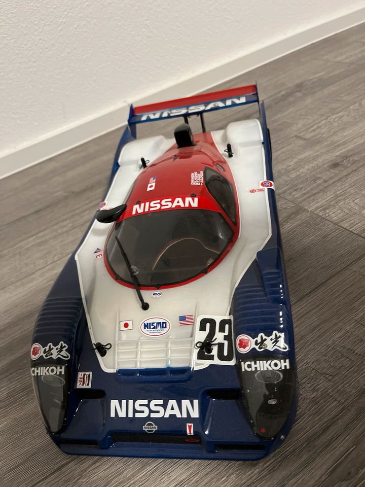 Tamiya 1:10 Gruppe C Nissan 2WD in Fahrenzhausen