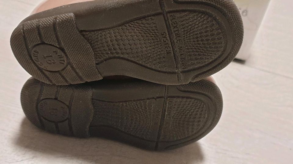 PRIMIGI Lackschuhe Gr.18 Stiefeletten NEU OVP Mädchen in Künzelsau