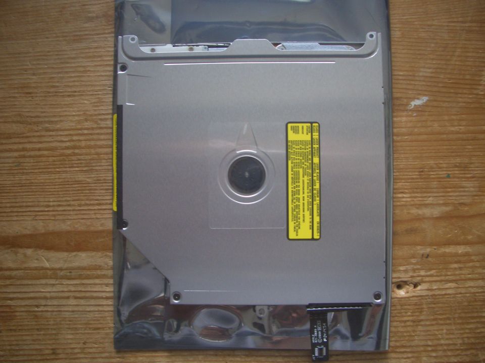 Apple SuperDrive UJ898A in Alfter