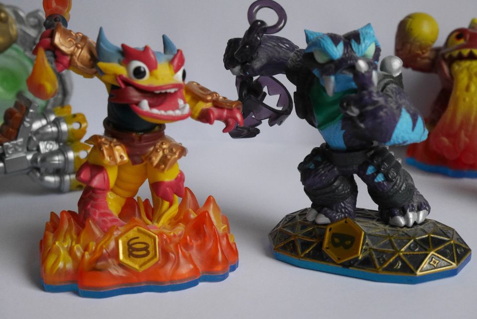 Skylanders Figuren Set in Hamburg