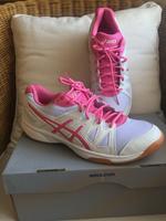 OasicsGel Sneaker weiß pink 41/5 Hessen - Bürstadt Vorschau