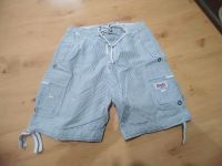 Superdry Shorts Gr.L Backprint fällt aus wie XL NP. 89 Euro Bayern - Münnerstadt Vorschau