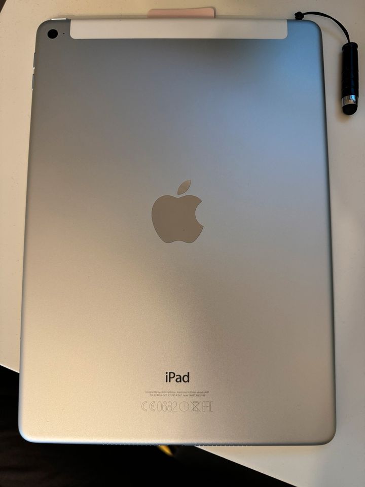 ipad air 2 - 64GB wifi + cellular (Sim) in Hamburg