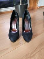 High Heels Catwalk, schwarz, Totenköpfe, Größe 39, wie neu Hessen - Büdingen Vorschau