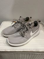 Nike Roshe Run / Grau / Guter Zustand Hessen - Gelnhausen Vorschau