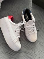 Tommy Hilfiger sneaker Schuhe 38 Essen - Altenessen Vorschau